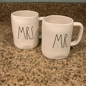 Cute Mr and Mrs Rae Dunn mugs!